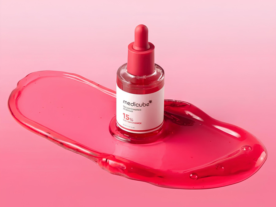 MEDICUBE TXA NIACINAMIDE 15% SERUM: TRATAMIENTO INTENSIVO PARA MANCHAS OSCURAS Y UNIFICAR EL TONO DE LA PIEL