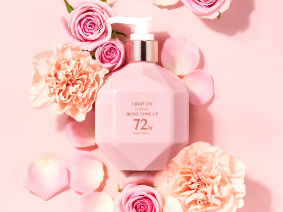 BOM LIGHT ON IN SHOWER BODY TONE UP: PIEL LUMINOSA Y UNIFORME EN MINUTOS