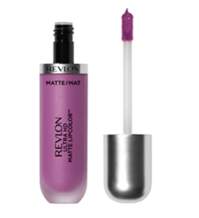 Anúncio: REVLON ULTRA HD MATTE LIPCOLOR 670 BEGUIN