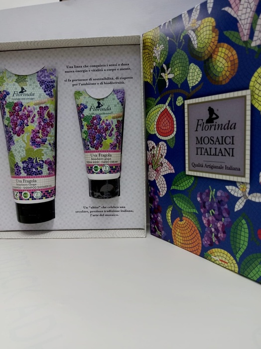 Anúncio: FLORINDA GIFT SET SHAMPOO SHOWER GEL + HAND CREAM PINK LILY MOSAIC